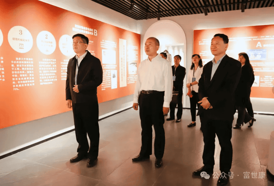 1729905670532596.png 1729905670532596.png